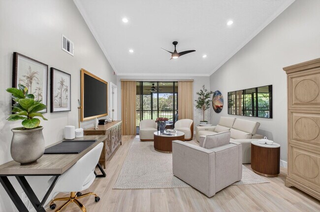 Building Photo - 7455 Glendevon Ln