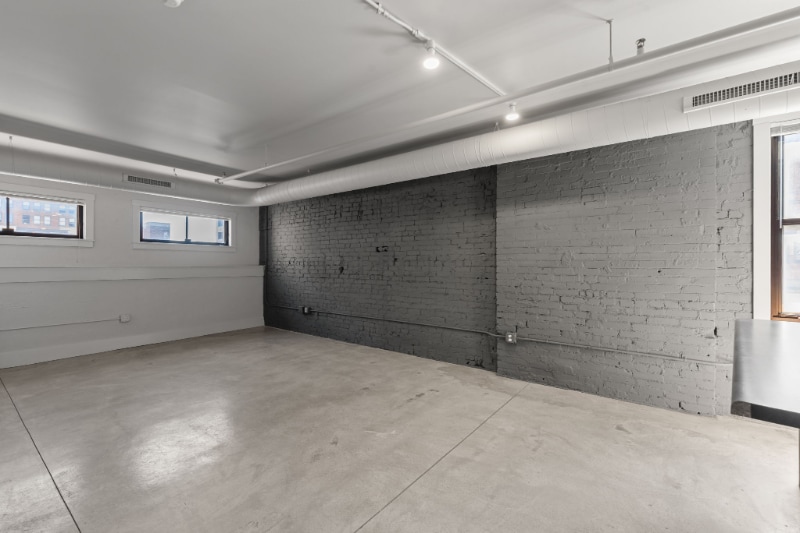 Building Photo - 1006 Olive St