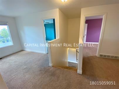 Building Photo - 1441 Heather Ln