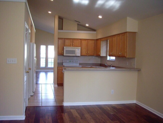 Building Photo - 1043 Winter Ln