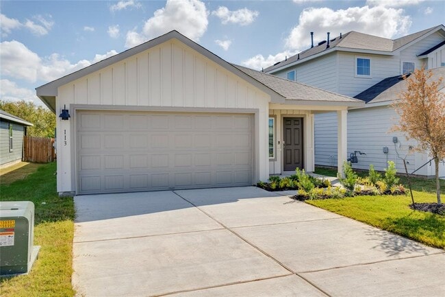 Building Photo - 113 Langston St