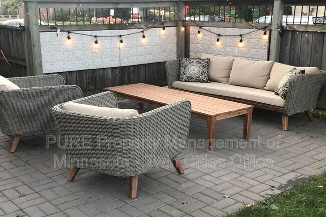 Building Photo - 4201 2nd Ave S