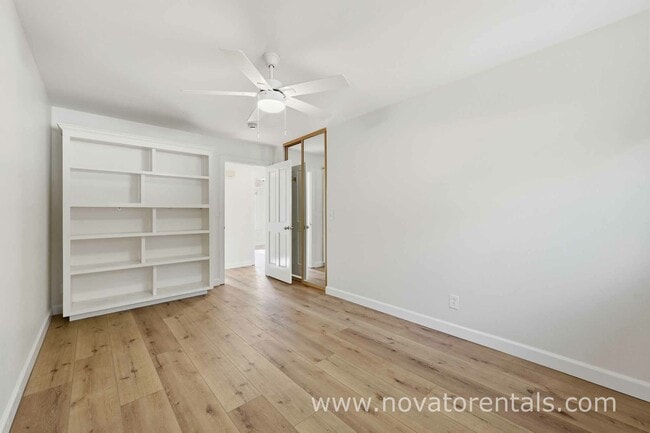 Building Photo - 40 Martinez Ct