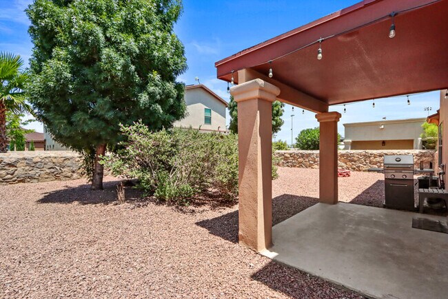 Building Photo - 5905 Redstone Mesa Ct