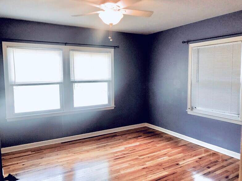 Building Photo - 705 Morningside Dr