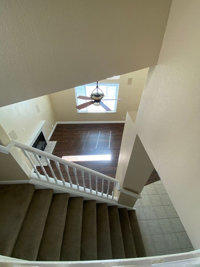 Building Photo - 2 Primary Bedrooms - Close to Travis Air Base - with No Rear Neighbors!