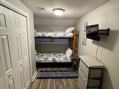 Building Photo - 313 Texas Ave