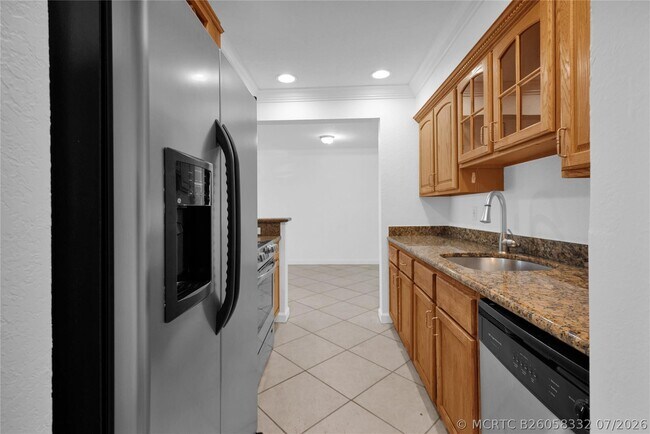 Building Photo - 1515 E Broward Blvd