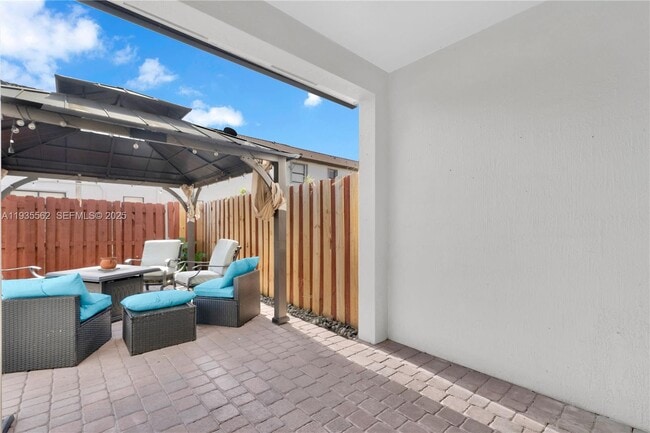 Building Photo - 11228 SW 239 St