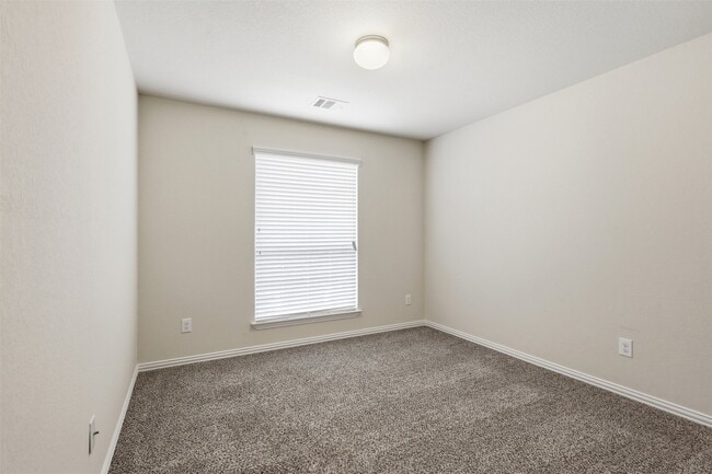 Building Photo - 5103 Dauntless Dr