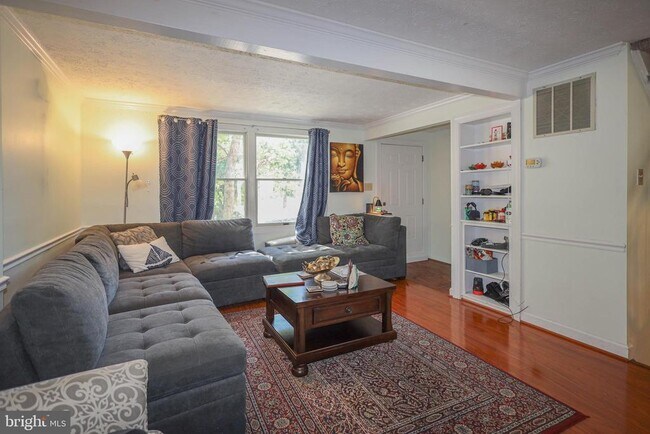 Building Photo - 12501 Starfire Ct