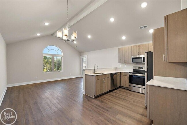 Building Photo - 2676 Barrington Square