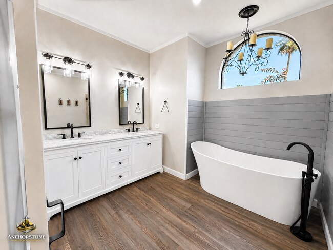 Building Photo - Updated 3BR Niceville Home with Soaring Ceilings, Luxury Primary Suite & Spacious Cul-de-Sac Lot