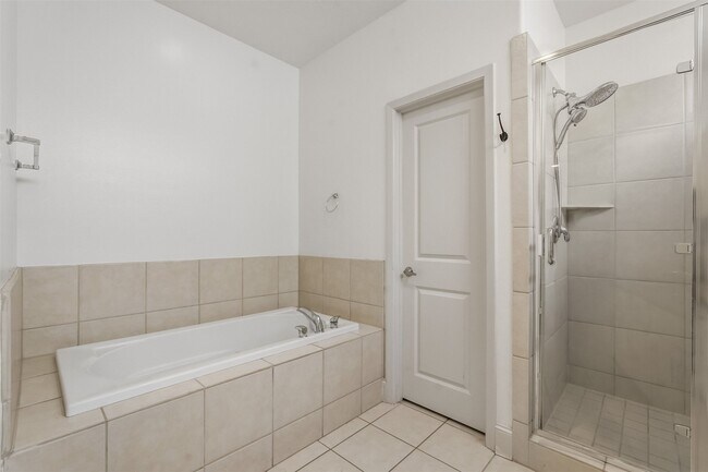 Building Photo - 2816 Rusk St