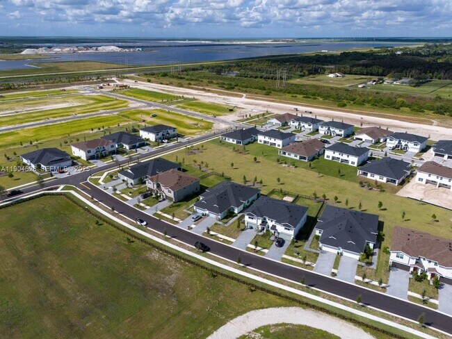 Building Photo - 19655 Barn Swallow Way