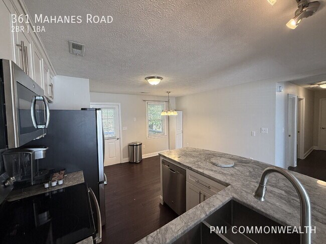 Building Photo - 361 Mahanes Rd