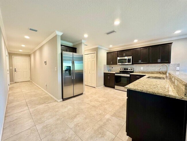Building Photo - 13133 Sonoma Bend Pl