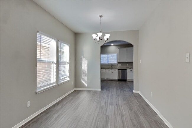 Building Photo - 4319 Mount Vinson Way