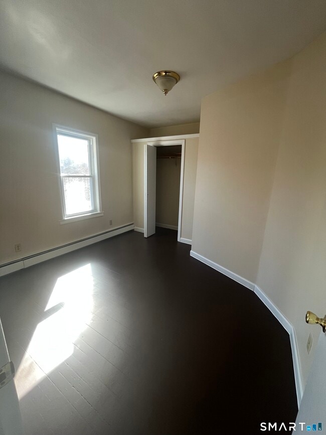 Building Photo - 314 High St