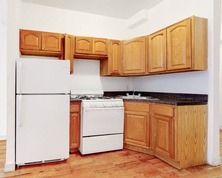 Building Photo - West 127th Street