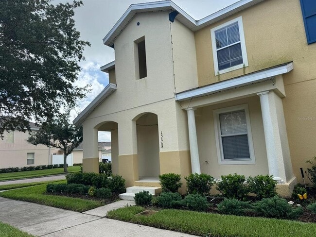 Building Photo - 13668 Cygnus Dr