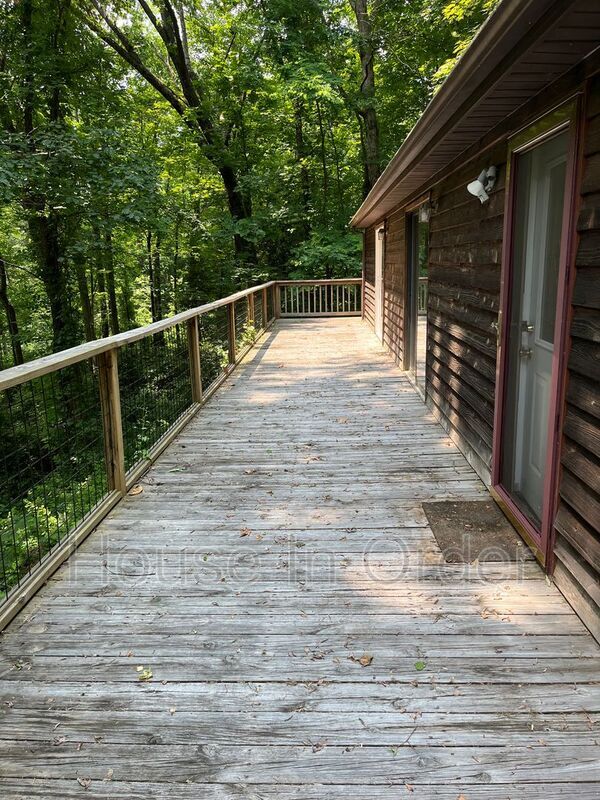 Building Photo - 42 Mountain Site Ln