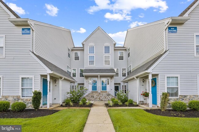 Building Photo - 905 Rabbit Run Rd