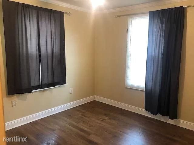 Building Photo - 3 br, 1 bath House - 3648 Beechwood Drive