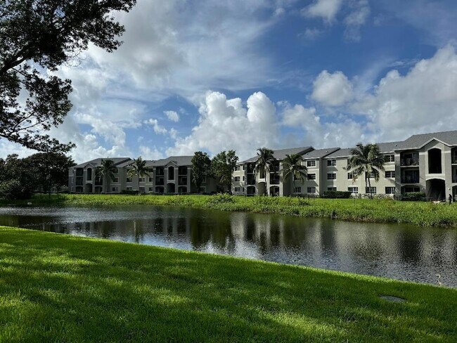 Building Photo - 4151 San Marino Blvd