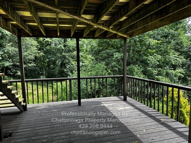 Building Photo - 6815 Benwood Dr