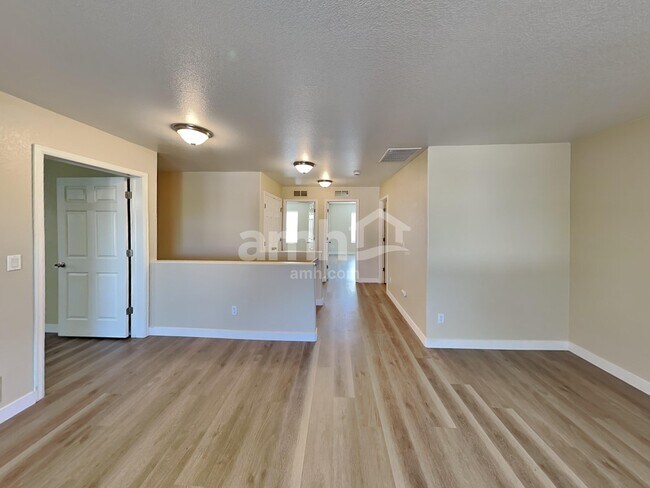 Building Photo - 18908 E 47th Dr