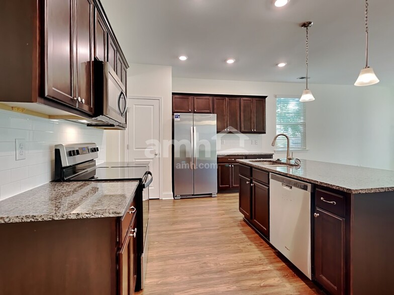 Building Photo - 116 Sweet Gum Dr