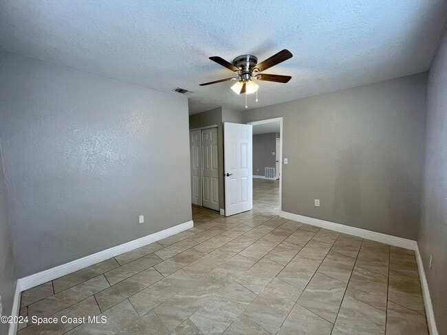 Building Photo - 2684 Pepper Ave