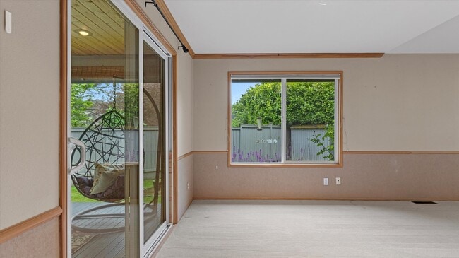 Building Photo - 24609 SE 45th Way