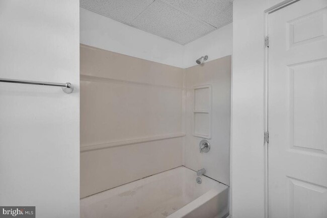 Building Photo - 102 N Black Horse Pike