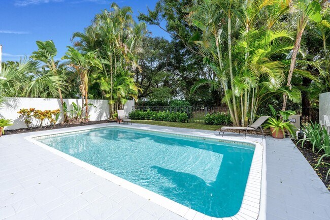 Building Photo - 2442 Windsor Way Ct