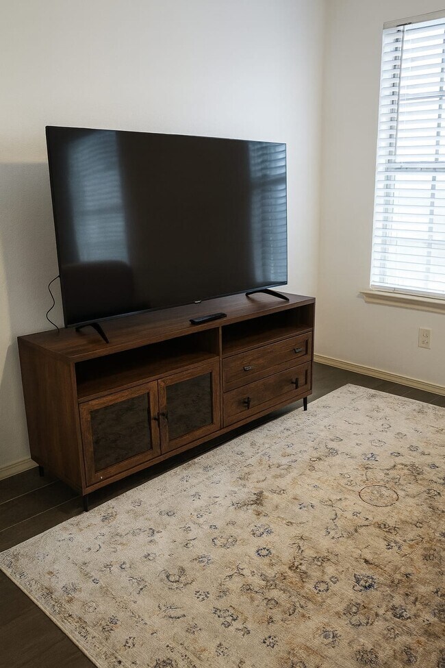 Building Photo - 3108 Highland Park Ave