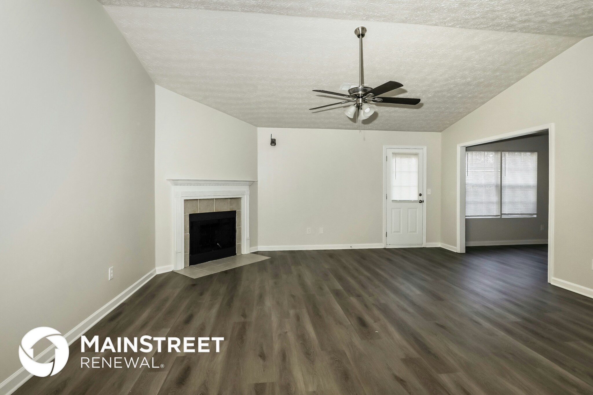 Building Photo - 955 Foxworthy Ln