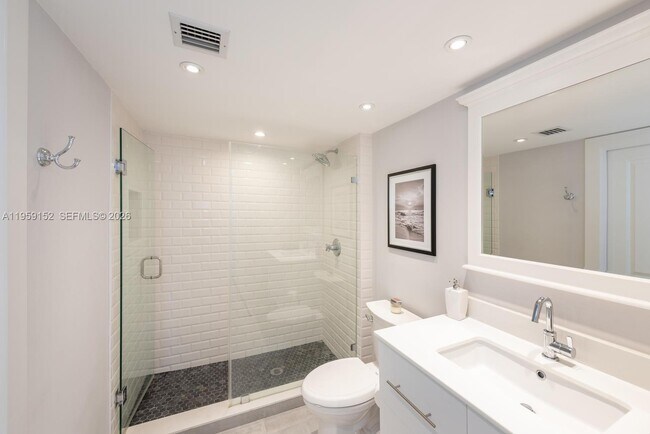 Building Photo - 90 Alton Rd