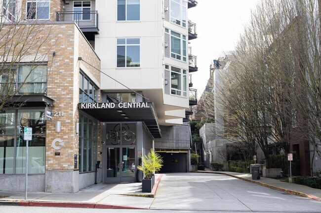 Building Photo - 1Bd/1Ba Kirkland Condo