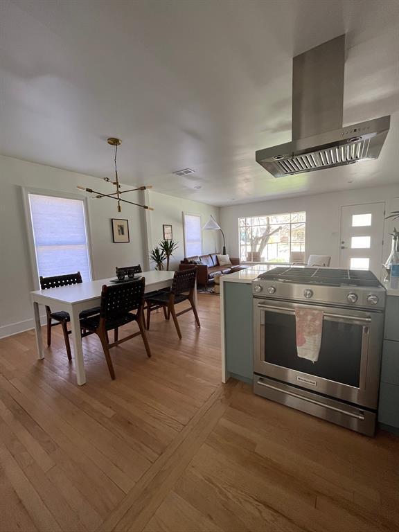 Building Photo - 2211 1/2 Pasadena Dr