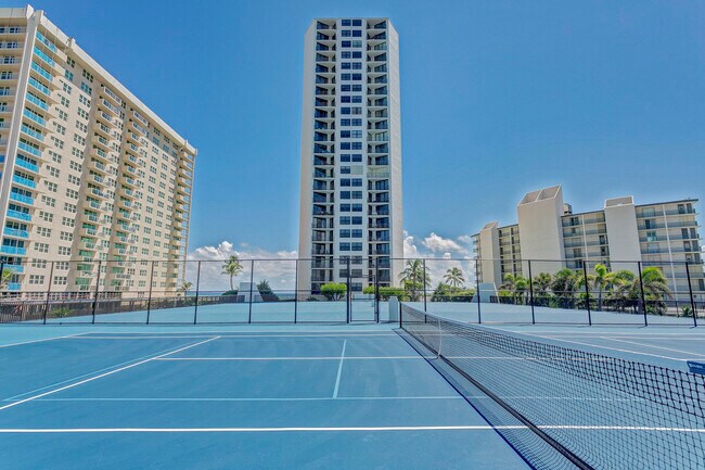 Building Photo - 5420 N Ocean Dr