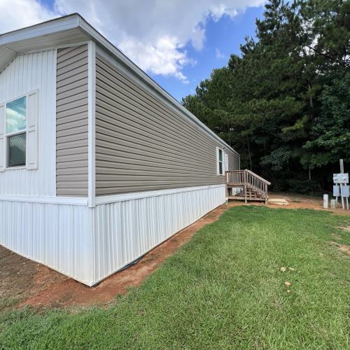 Building Photo - 172 Teasley Ln