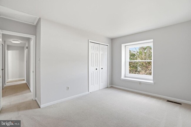 Building Photo - 9713 Waterline Dr