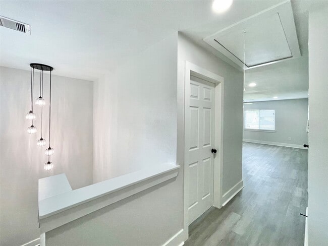 Building Photo - 20919 Hall Colony Ct