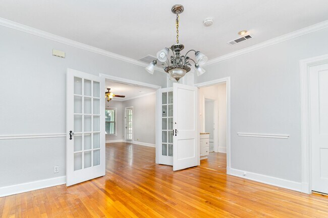 Building Photo - 4124 Herschel Ave