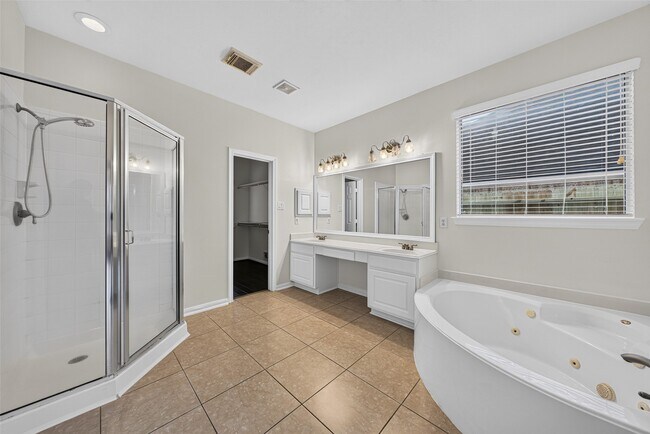 Building Photo - 21810 Blossom Brook Ln