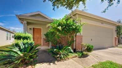 Building Photo - 18742 Westgate Park Dr