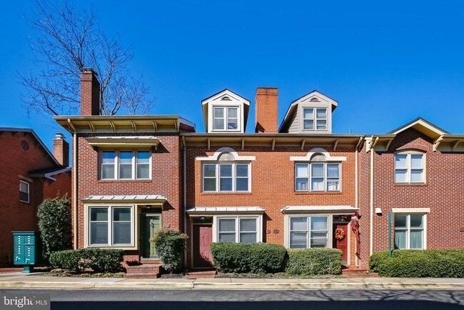 Building Photo - 510 Colecroft Ct