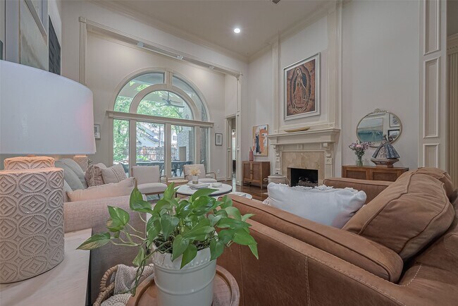 Building Photo - 26 Spiceberry Pl